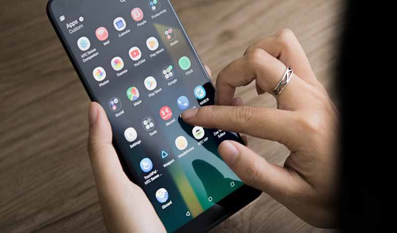 تطبيقات تسرق أموالك وبياناتك