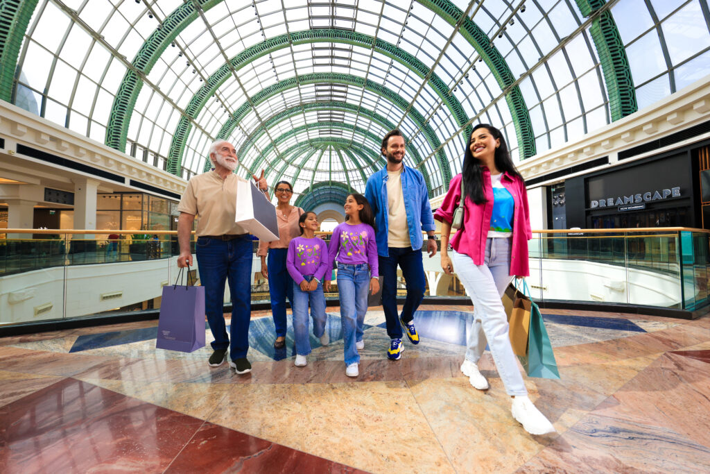 التسوق خلال عيد الفطر 2024 في دبي