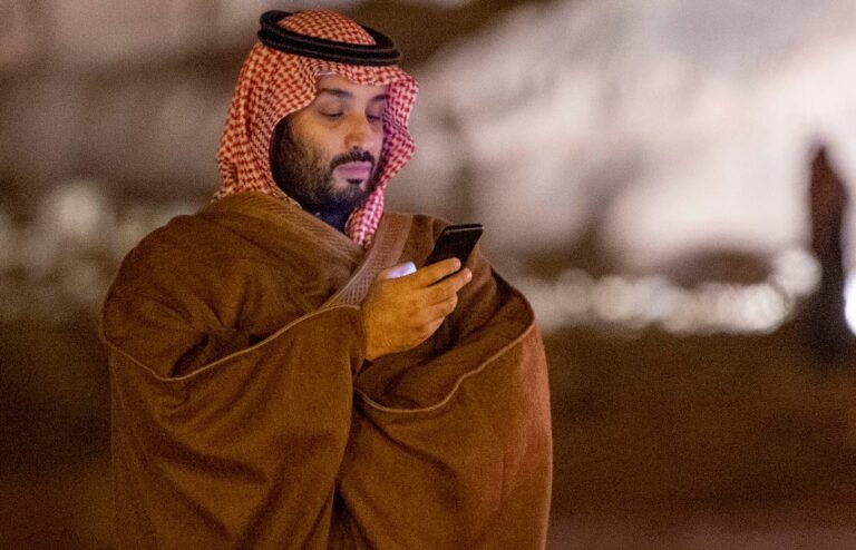 ولي العهد السعودي الأمير محمد بن سلمان يقود ثورة في الرياضة السعودية