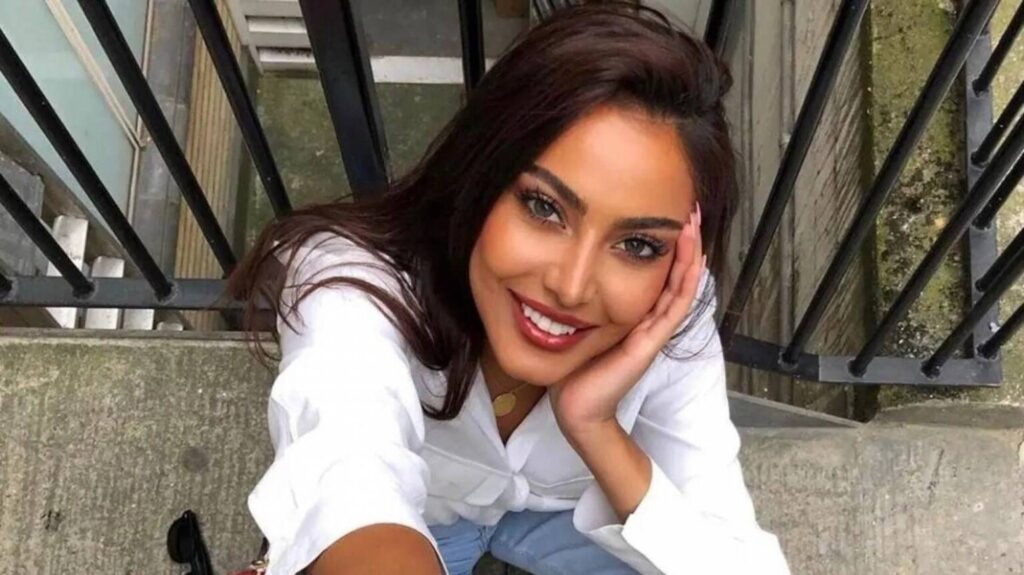 الفاشينستا فاطمة المؤمن