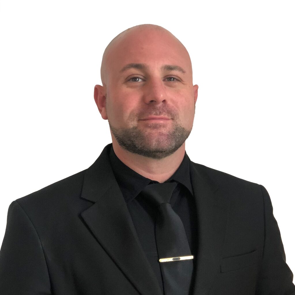 جوليان موربيدللي مدير العلاقات التجارية لـ "the ENTERTAINER business بين الشركات في السعودية ومصر