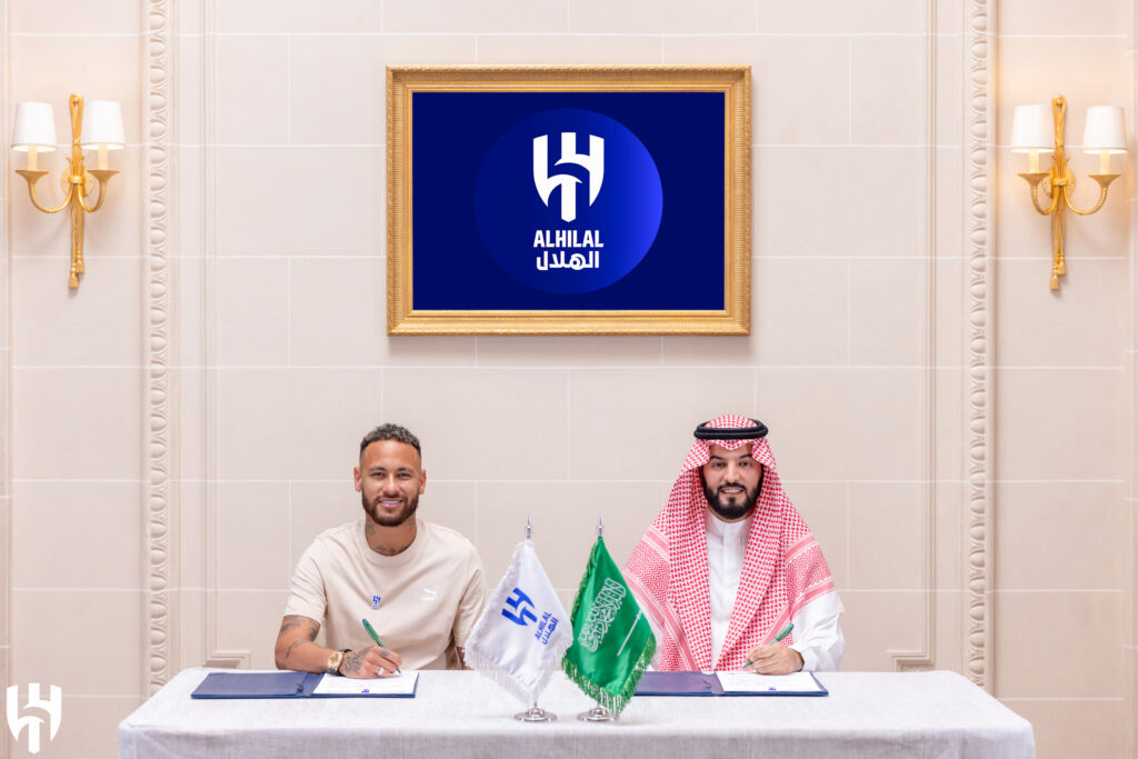 نيمار مع الهلال السعودي