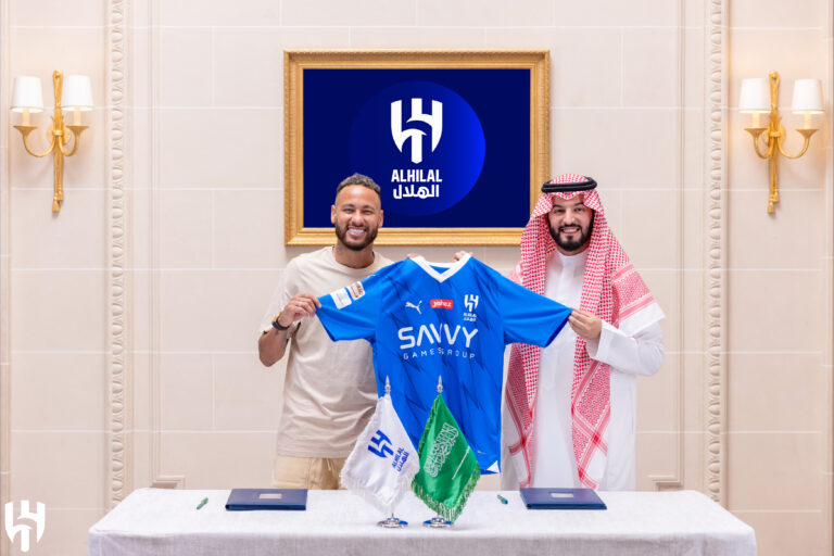 نيمار مع الهلال السعودي