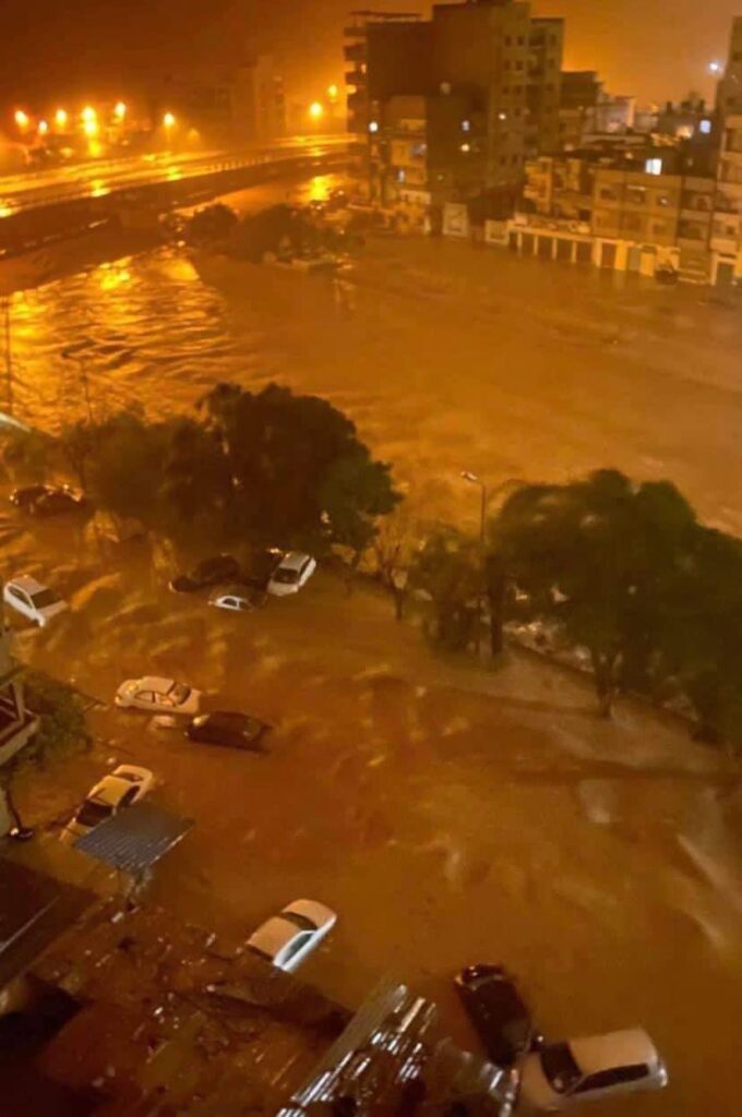 سيول وفيضانات في ليبيا بسبب العاصفة دانيال