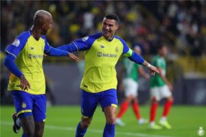 دي خيا يشعل الجدل بتعليق ساخر على تجديد كريستيانو رونالدو مع النصر: صداقة أم سخرية ناعمة؟ النصر يواجه الاتفاق في كأس الملك 2024.. أسعار التذاكر وموعد المباراة