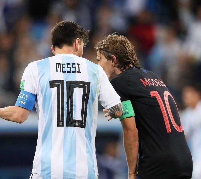 مودريتش مع ميسي