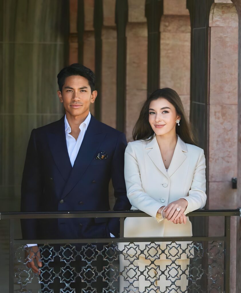 الأمير عبد المتين رفقة خطيبته أنيشا روزنا