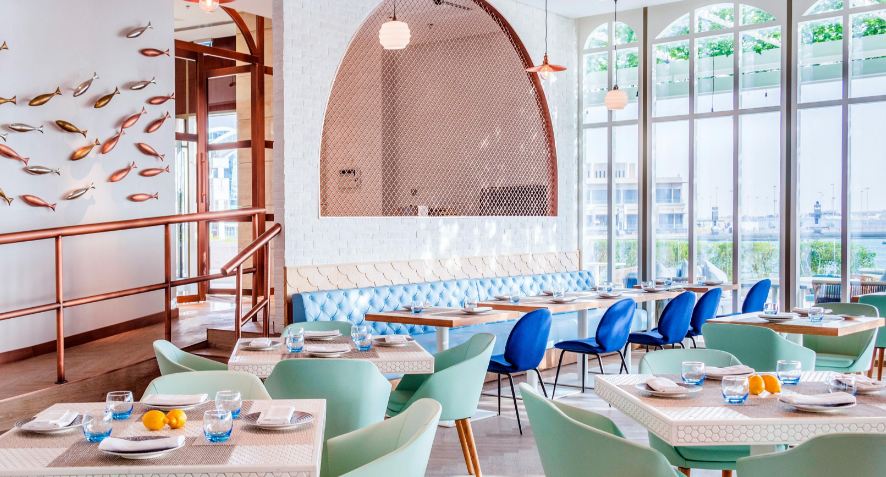 مطعم كرم البحر في فندق إنتركونتيننتال دبي فستيفال سيتي