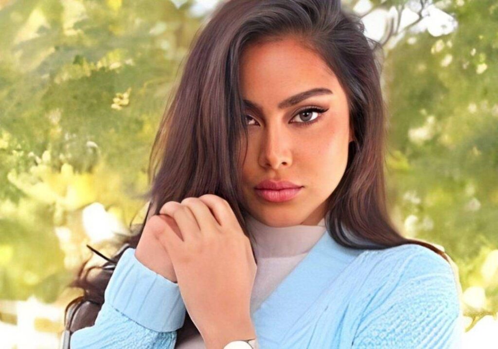 فاطمة المؤمن