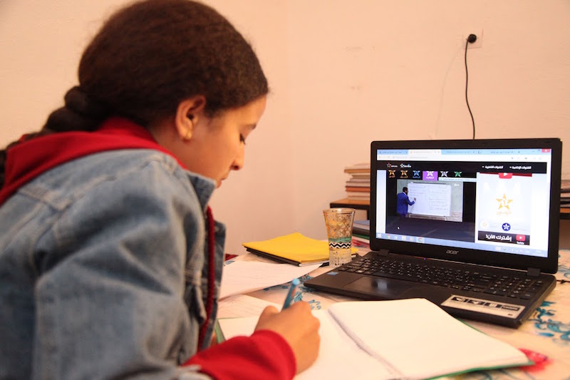 التعليم عن بعد في الإمارات