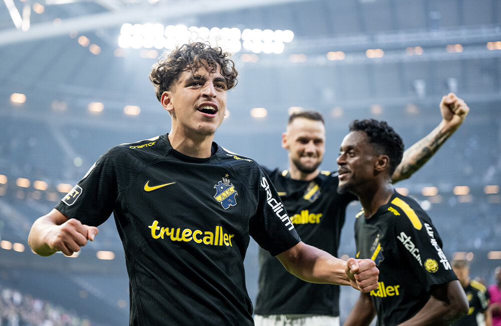 طه العياري مرشح على جائزة الفتي الذهبي 2024