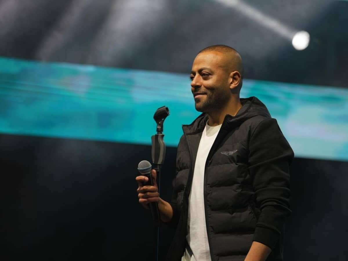 كيفية حجز تذاكر حفل تامر عاشور