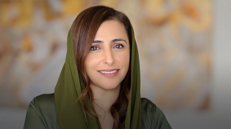 الشيخة بدور بنت سلطان القاسمي المؤسِّسة والرئيسة الفخرية لجمعية الناشرين الإماراتيين