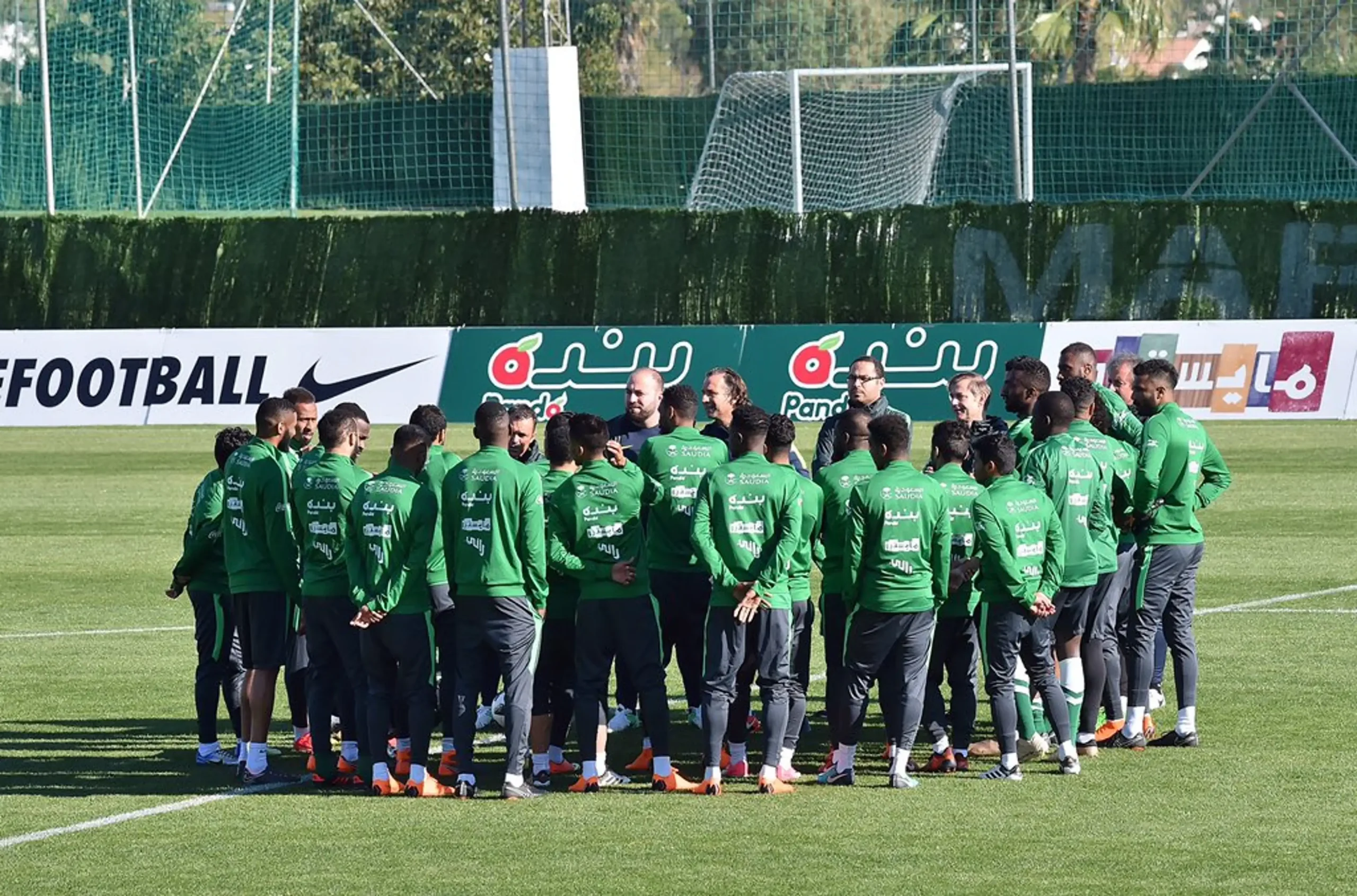 استعدادات وغيابات المنتخب السعودي