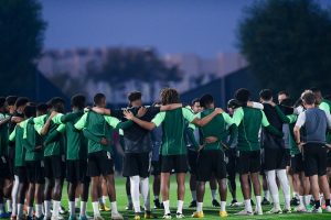 عاصفة نقد في الصحف السعودية بعد وداع «الأخضر» كأس العرب وتعرية الأخطاء الفنية استعدادات وغيابات المنتخب السعودي