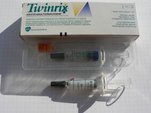 Twinrix GlaxoSmithKline i hepA r hepB S Ag doos Terumo naald spuiten