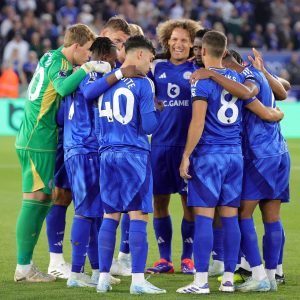 الضغط المستمر على اللاعبين يزيد إصابات أندية الدوري الإنجليزي هذا الموسم ليستر سيتي في الدوري الإنجليزي