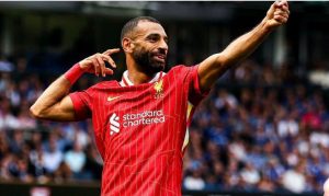 واين روني يهاجم محمد صلاح: "الغرور يهدد مسيرة نجم ليفربول" ويقارن حاله برونالدو محمد صلاح لاعب ليفربول