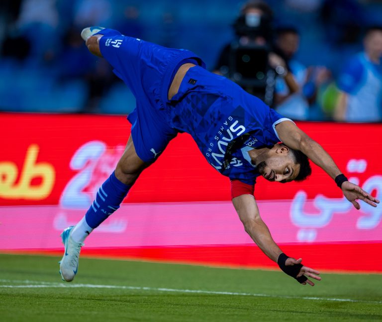 سالم الدوسري لاعب الهلال السعودي