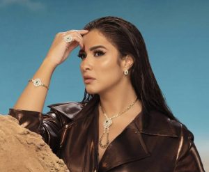 ياسمين عبد العزيز