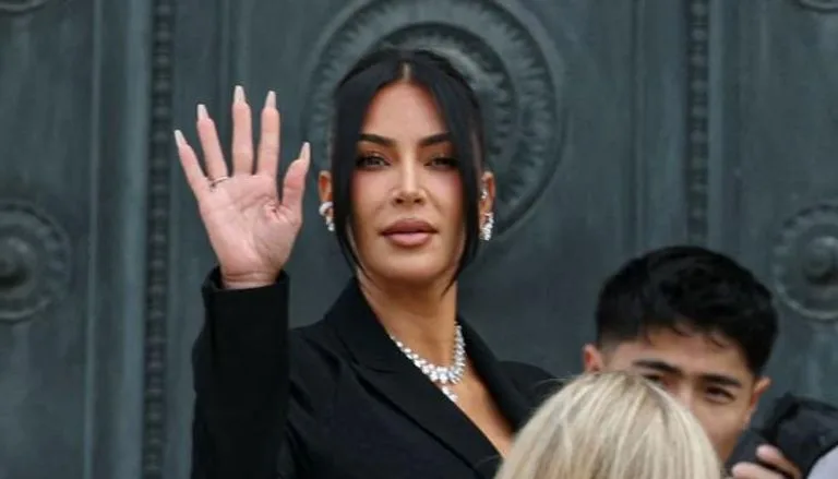 173 203408 kardashian forgives jewelry