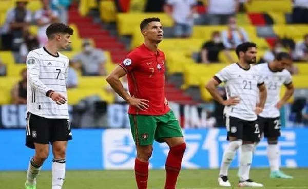 بث مباشر 