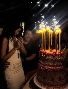 بعد ظهورها في أحضان أحمد السقا.. من هي شيرين شيحة؟ IMG 5664