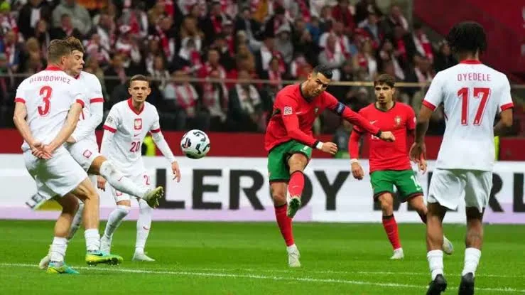 بث مباشر 