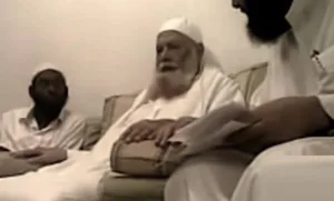رحيل الشيخ ربيع المدخلي بعد معاناة مع المرض.. من هو رجل “السنة” الصارم؟ ربيع المدخلي