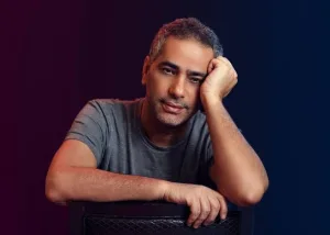 فضل شاكر يعود بقوة إلى الساحة الغنائية.. "الحب وبس" و"كيفك ع فراقي" تتصدران الترند فضل شاكر
