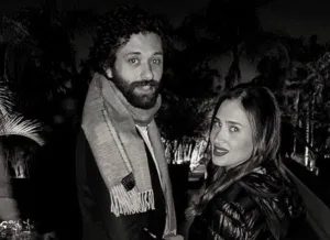 شائعة انفصال كريم محمود عبد العزيز تشعل مواقع التواصل.. من هي آن الرفاعي التي اختارت الظل؟ كريم محمود عبدالعزيز