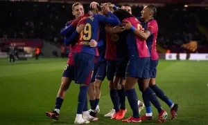 برشلونة بين جدول متوازن في الليجا وقميص جديد يحمل رقم "10" لنجمه الصاعد لامين يامال لاعبو نادي برشلونة موسم 2024 2025 780x470 1