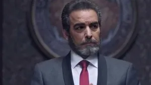 أحمد عبدالعزيز يرد على "واقعة المصافحة": ما حدث حملة بلا منطق ومحبتكم هي الأهم أحمد عبدالعزيز