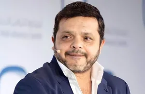 محمد هنيدي يعلق على قرار موسم الرياض: دعم المواهب الخليجية خطوة تحترم محمد هنيدي