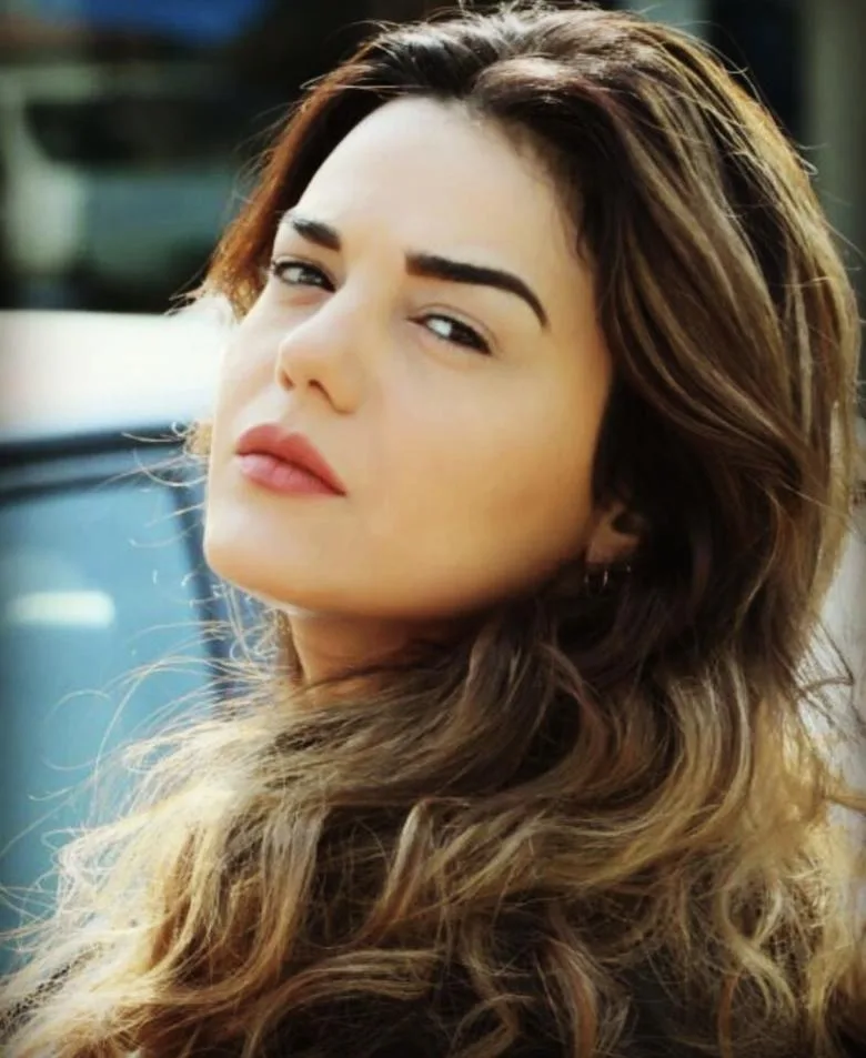 دانا مارديني