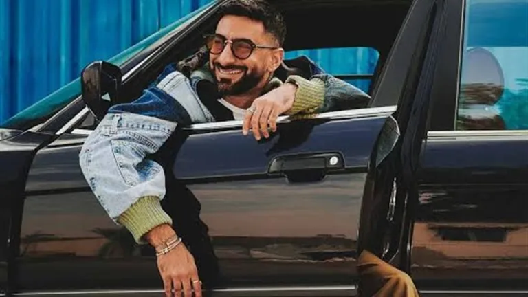 أنس بوخش