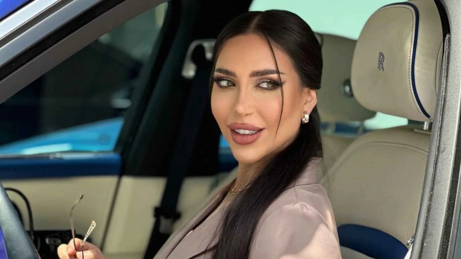 الدكتورة خلود