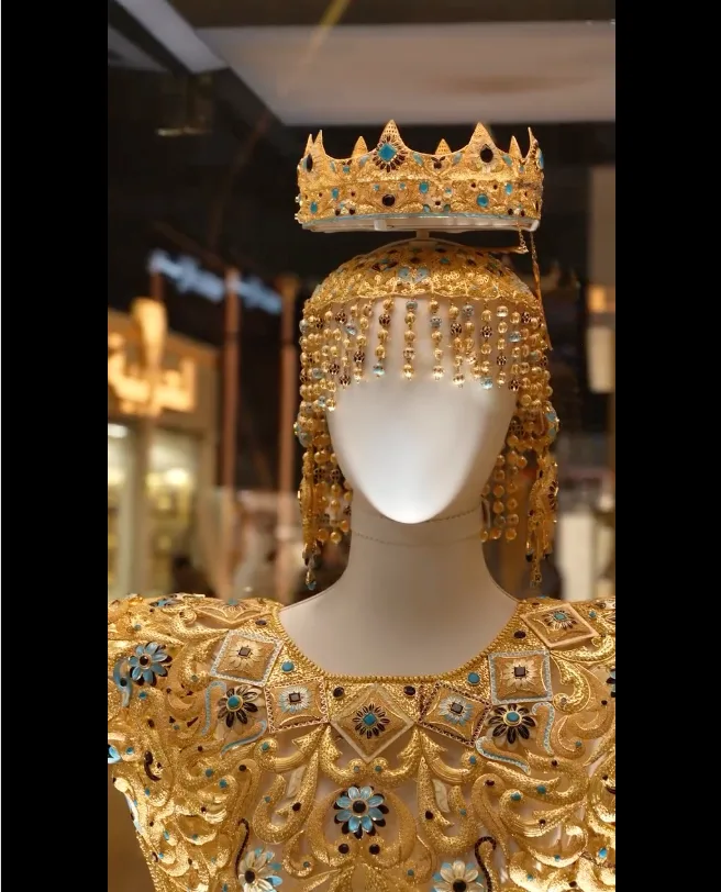 فستان دبي