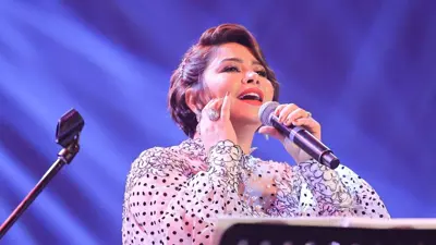 شيرين عبد الوهاب تنفي شائعات حفل مشترك مع فضل شاكر في الإمارات شيرين عبد الوهاب