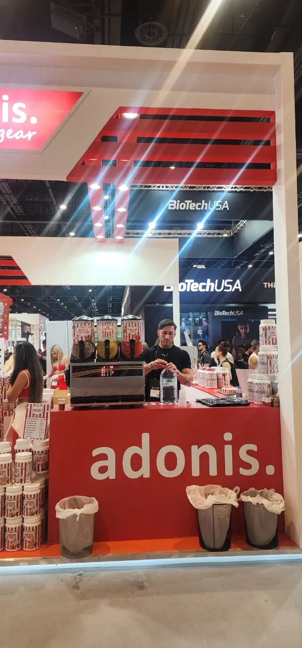 Adonis Gear تجذب عشاق اللياقة في معرض مَسِل شو دبي 2025 Adonis Gear