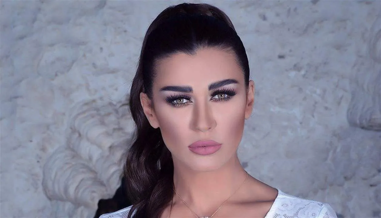 نادين الراسي تنضم إلى "موج عالي" إلى جانب سيرين عبد النور ومفاجآت فنية قادمة نادين الراسي