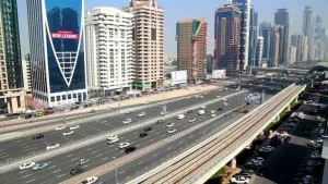 افتتاح جسر جديد على شارع الشيخ زايد لتسهيل حركة المرور نحو مول الإمارات.. تفاصيل شارع الشيخ زايد