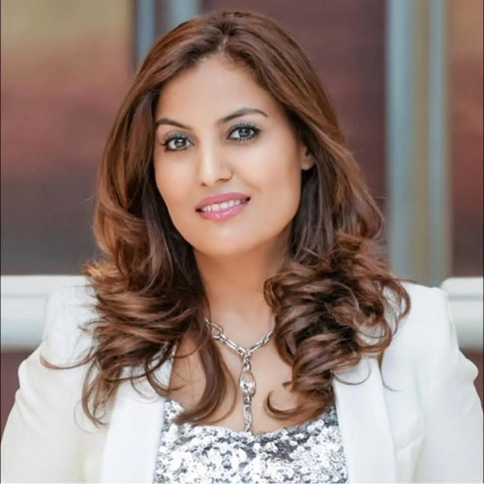 31 من طلبة جامعة دبي ينفذون برنامج التدريب الميداني بنجاح جامعة دبي