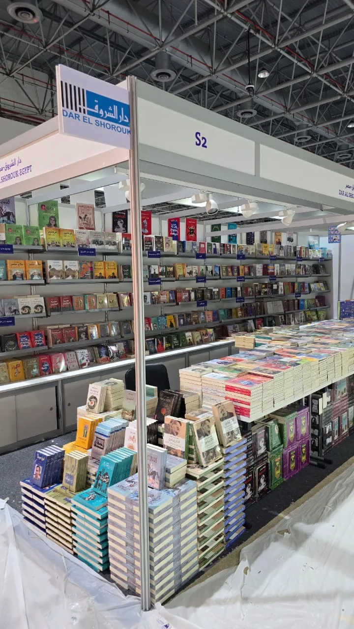 معرض الشارقة الدولي للكتاب.. الردهة المصرية تفيض بالأدب والحكايات وتعيد وهج الكلمة العربية معرض الشارقة الدولي للكتاب