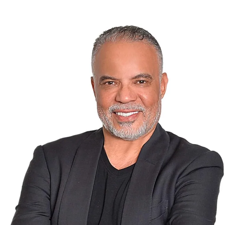 المصمم عبد محفوظ يوضّح حقيقة ما تم تداوله عبر مواقع التواصل 6337def4 3a5a 4a38 b4d4 27bfea46e7f6