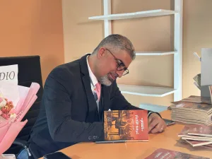 "ألغام غرفة الأخبار".. كتاب إعلامي "مثير" للصحفي آلجي حسين IMG 0091