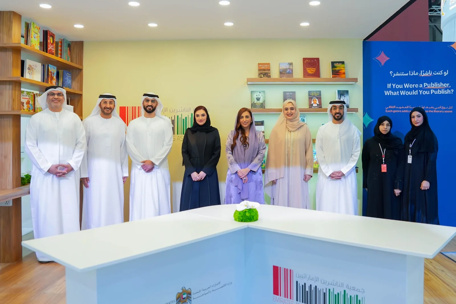 الناشرين الإماراتيين توقع مذكرة تفاهم مع وزارة الاقتصاد والسياحة لتطوير منظومة الابتكار ودعم الاقتصاد المعرفي في الإمارات الناشرين الإماراتيين