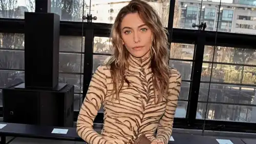 ابنة مايكل جاكسون 