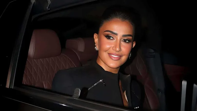 11320b22 d196 4035 876d cd62cd4fd4a1