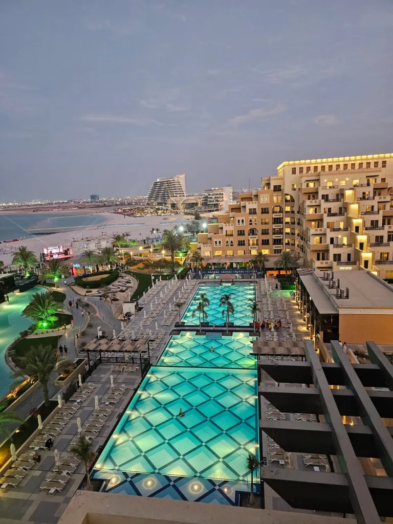 2a0ce049 153b 4c04 a8eb 8977caf98a63